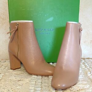 Kate Spade NIB 8.5 Pebbled Leather Boot